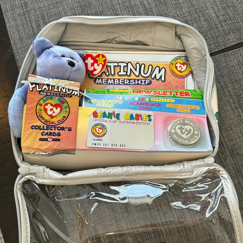 Brand New Beanie Babies 1999 Membership Kit